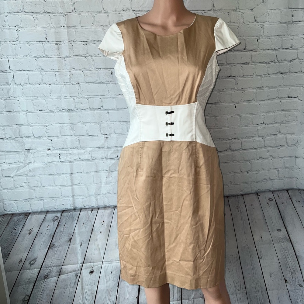 Antonio Melani Tan & White sleeveless dress size 6